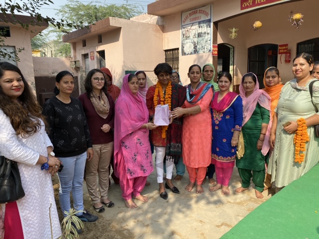 Dr. Malini Saba felicitated by Phulkari Mehla Self-Help Group in Punjab